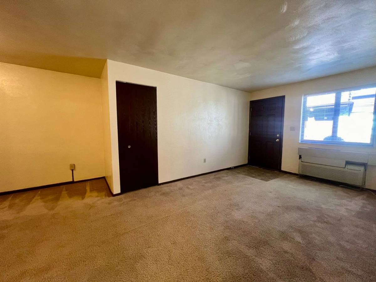 Apartment for rent at 602 Kellywood Manor, New Kensington, PA 15068