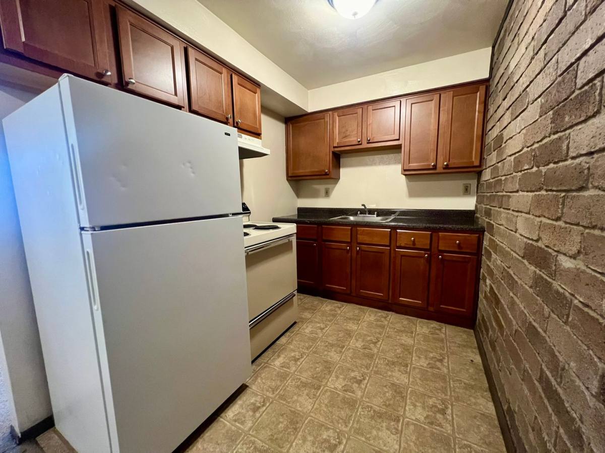 Apartment for rent at 602 Kellywood Manor, New Kensington, PA 15068