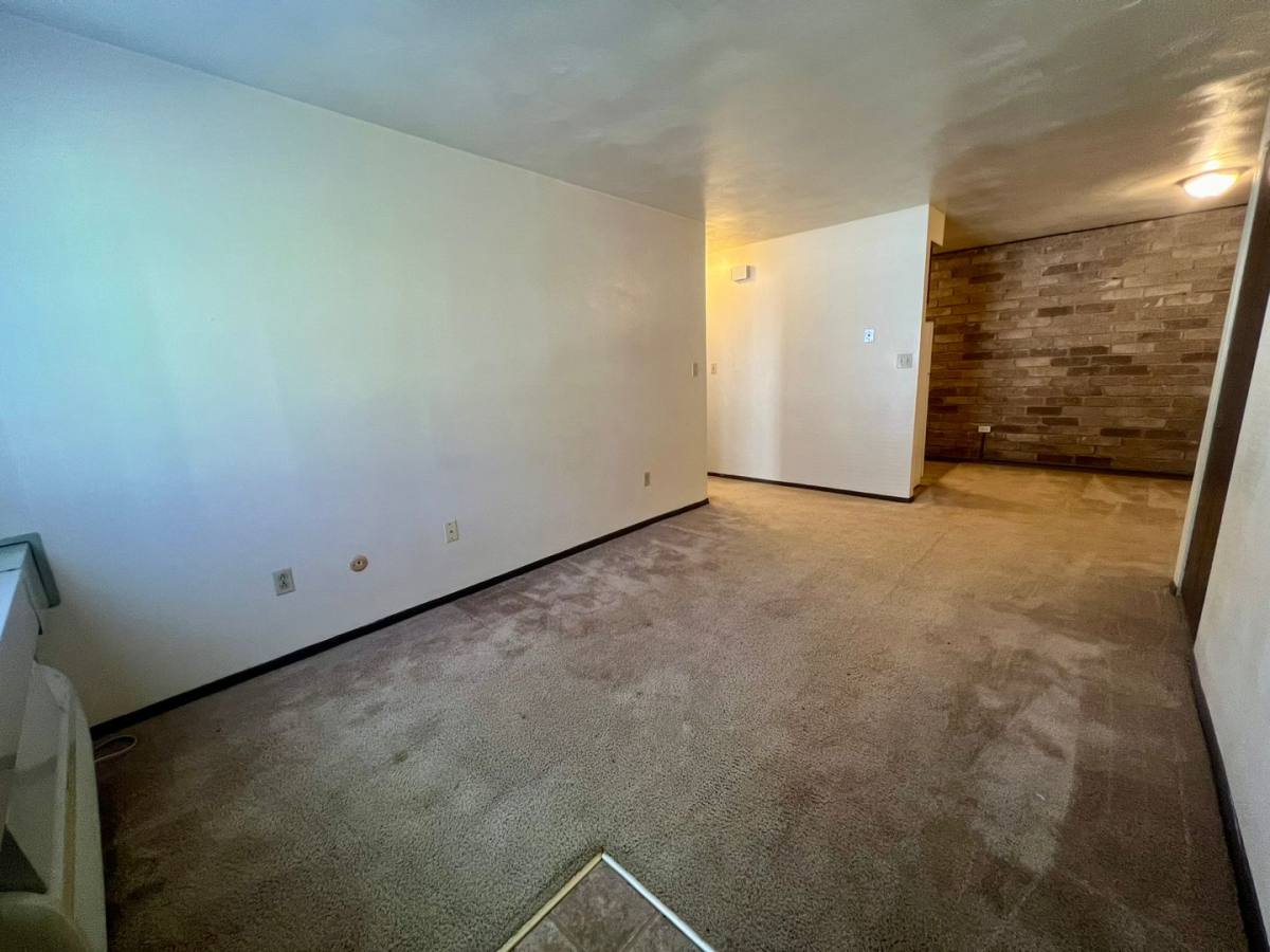 Apartment for rent at 602 Kellywood Manor, New Kensington, PA 15068