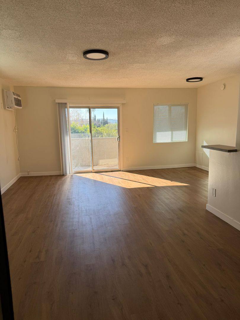 Apartment for rent at 13238 Vanowen St, North Hollywood, CA 91605