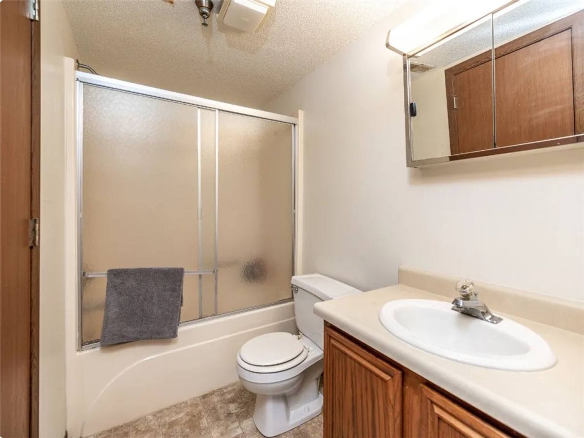Townhouse for rent at 30 Lincoln Ave, Iowa City, IA 52246