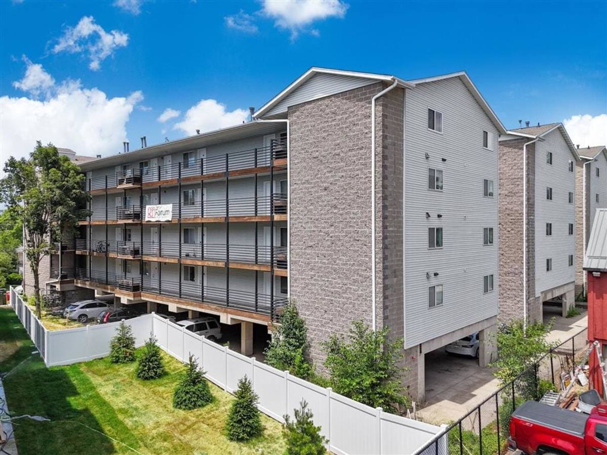 Townhouse for rent at 30 Lincoln Ave, Iowa City, IA 52246