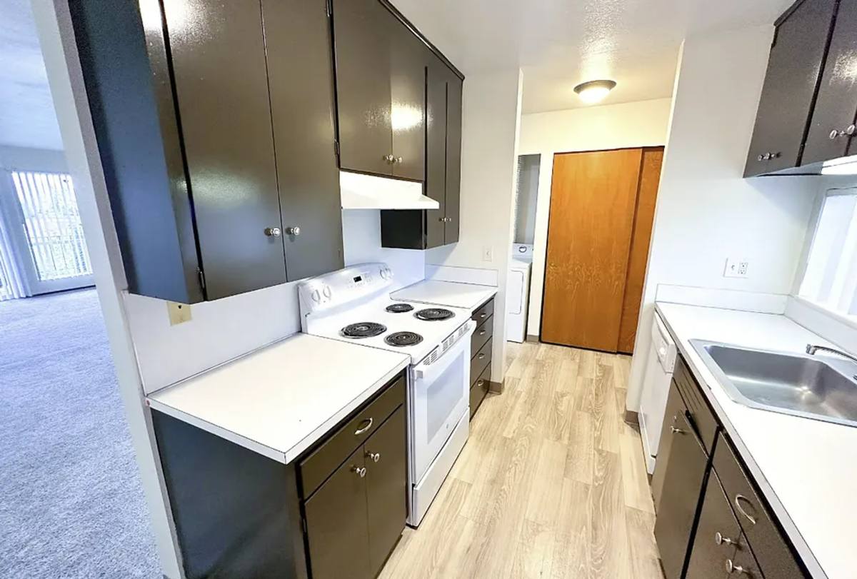 Apartment for rent at 1100 Columbia Ave, Marysville, WA 98270