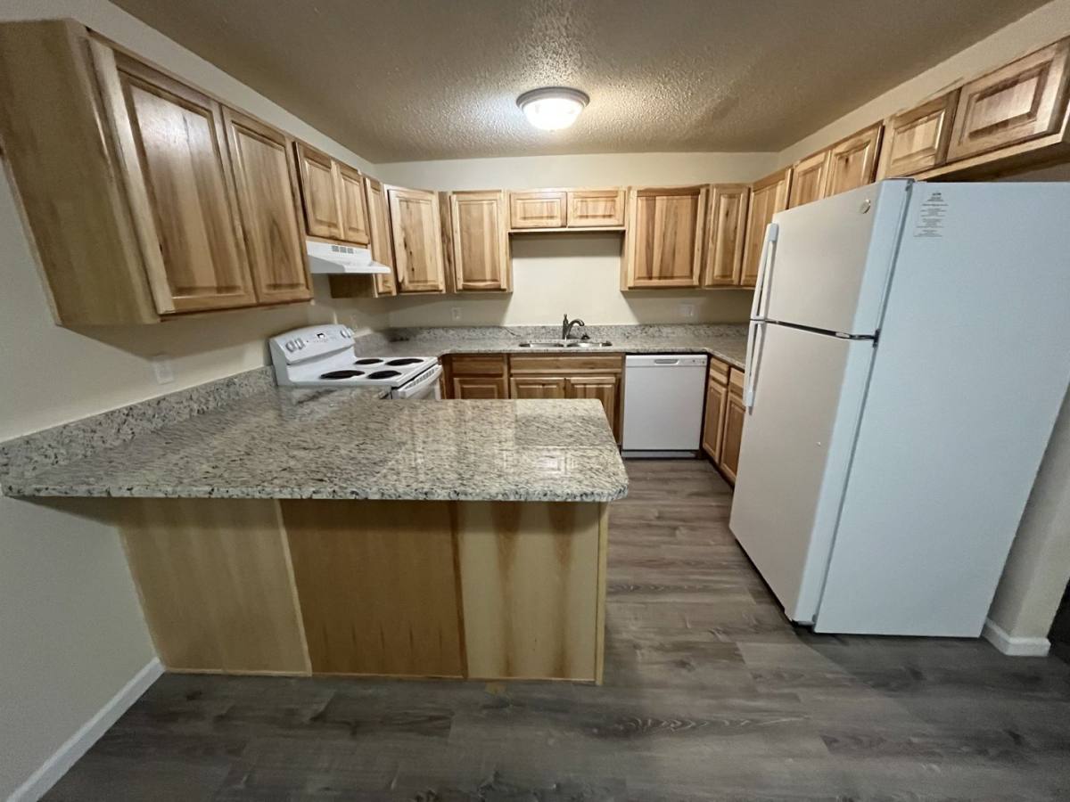 Apartment for rent at 825 Partridge St #114, Duluth, MN 55811