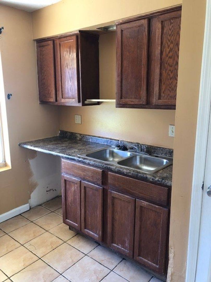Apartment for rent at 10940 Roger Dr, New Orleans, LA 70127