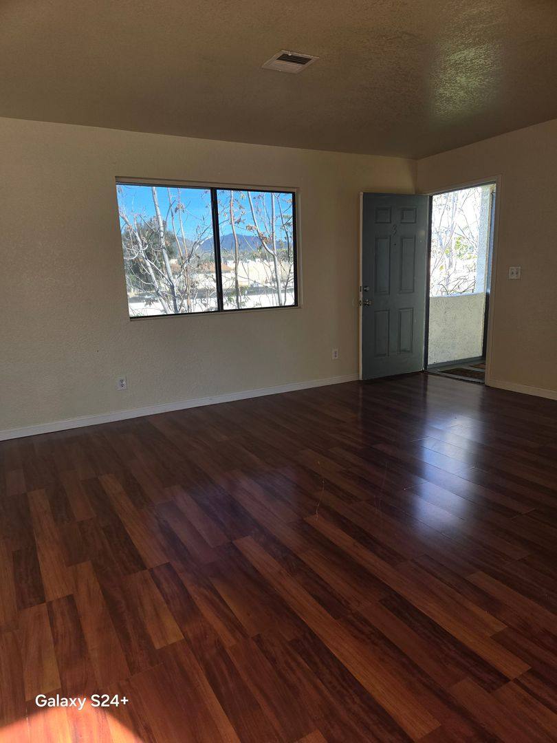 Apartment for rent at 248 S Yale St, Hemet, CA 92544