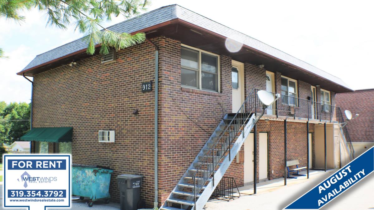 Apartment for rent at 912 2nd Ave, Iowa City, IA 52245