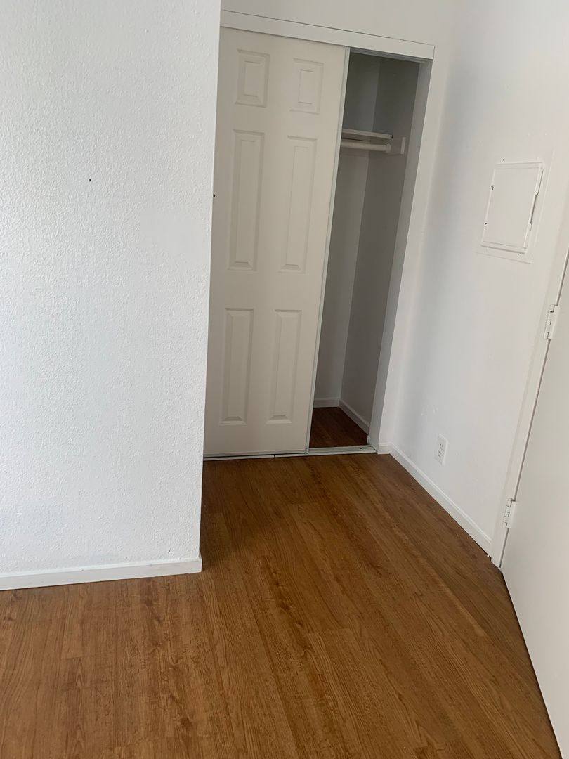 Apartment for rent at 1415 Martin Luther King Jr Way, Oakland, CA 94612
