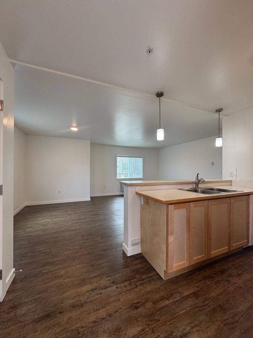 Apartment for rent at 2249 N Airport Rd, Ellensburg, WA 98926