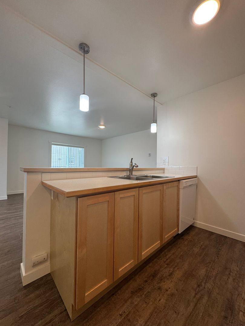 Apartment for rent at 2249 N Airport Rd, Ellensburg, WA 98926