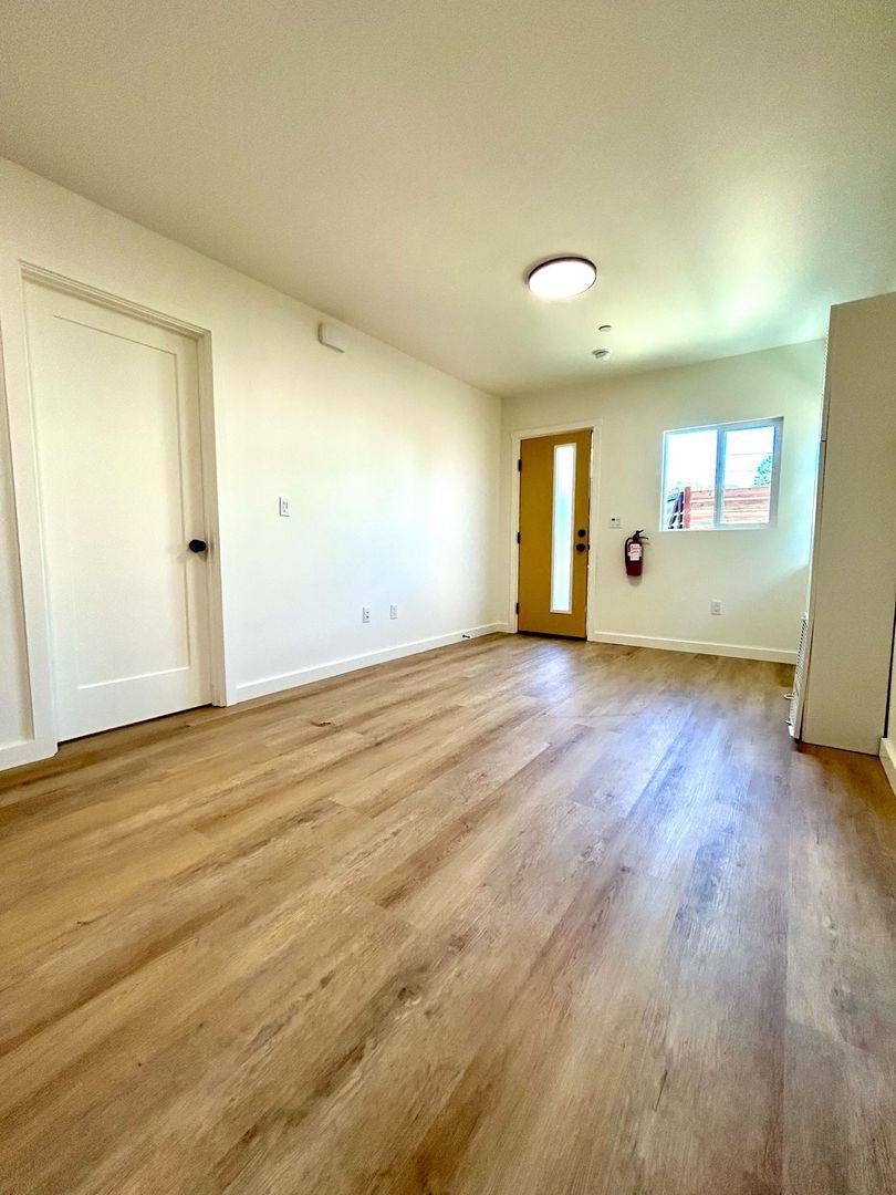 Apartment for rent at 385 Lemon St, San Luis Obispo, CA 93405