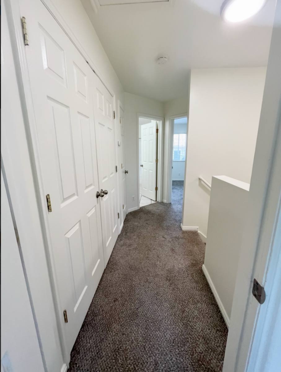 Apartment for rent at 1505 N Angel St, Layton, UT 84041