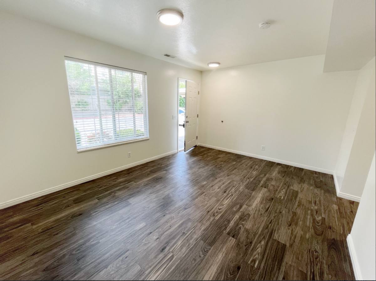 Apartment for rent at 1505 N Angel St, Layton, UT 84041