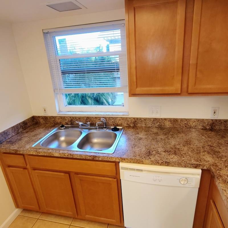 Apartment for rent at 2820 Dupont St S #201, Saint Petersburg, FL 33707