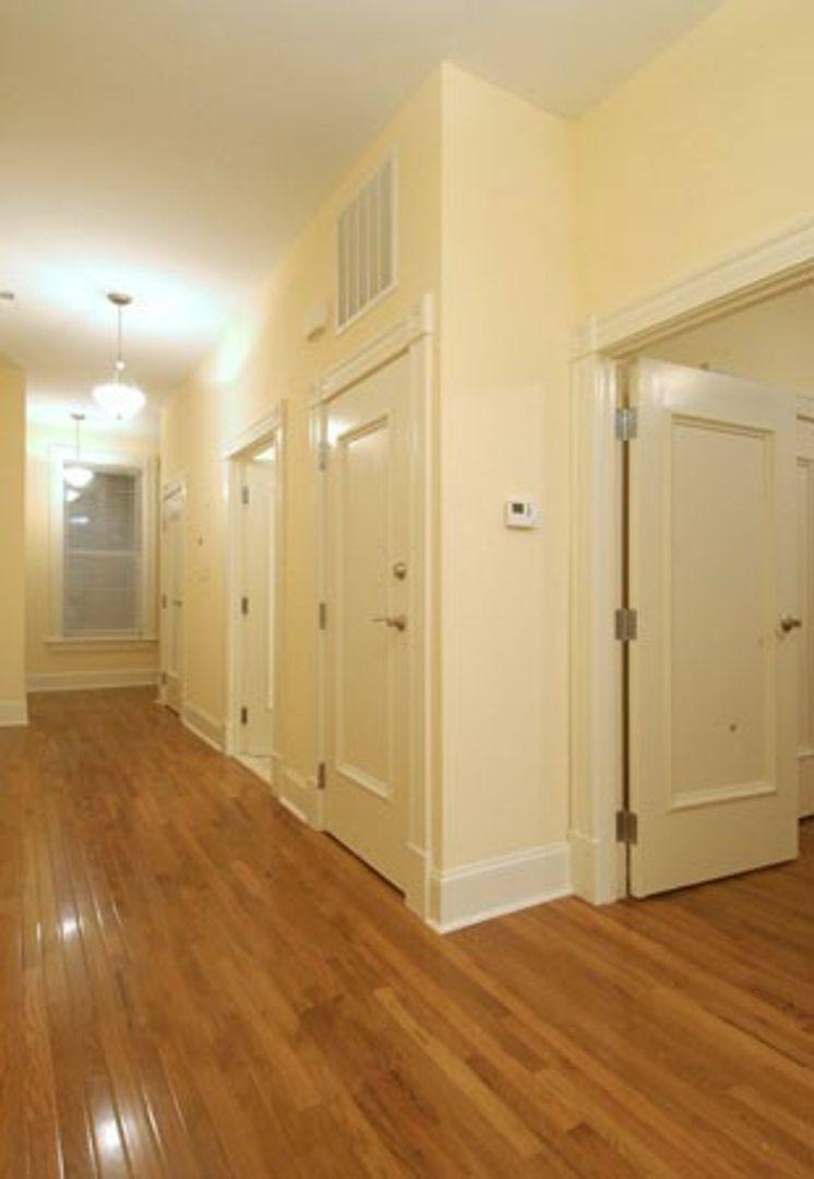 Apartment for rent at 4143-45 Manchester Ave, Saint Louis, MO 63110
