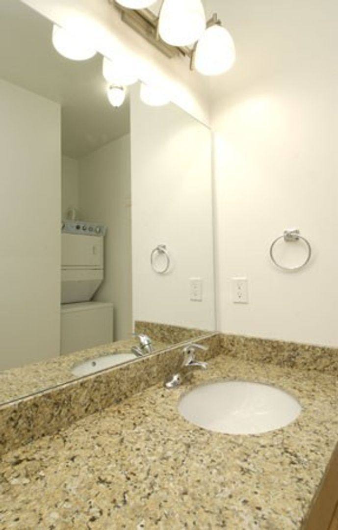 Apartment for rent at 4143-45 Manchester Ave, Saint Louis, MO 63110