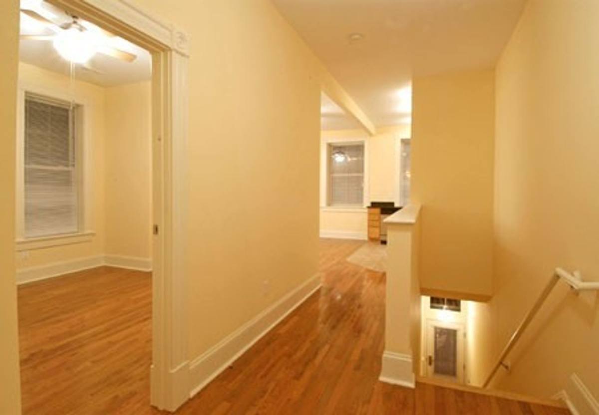 Apartment for rent at 4143-45 Manchester Ave, Saint Louis, MO 63110