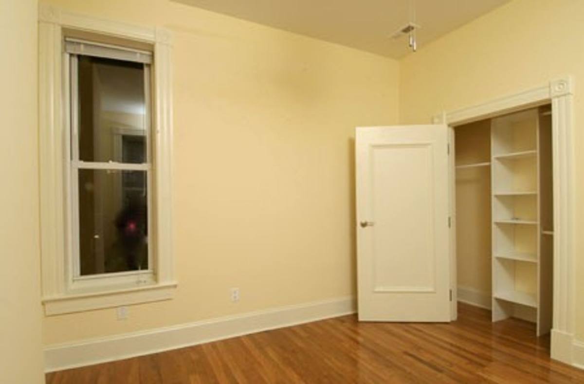 Apartment for rent at 4143-45 Manchester Ave, Saint Louis, MO 63110
