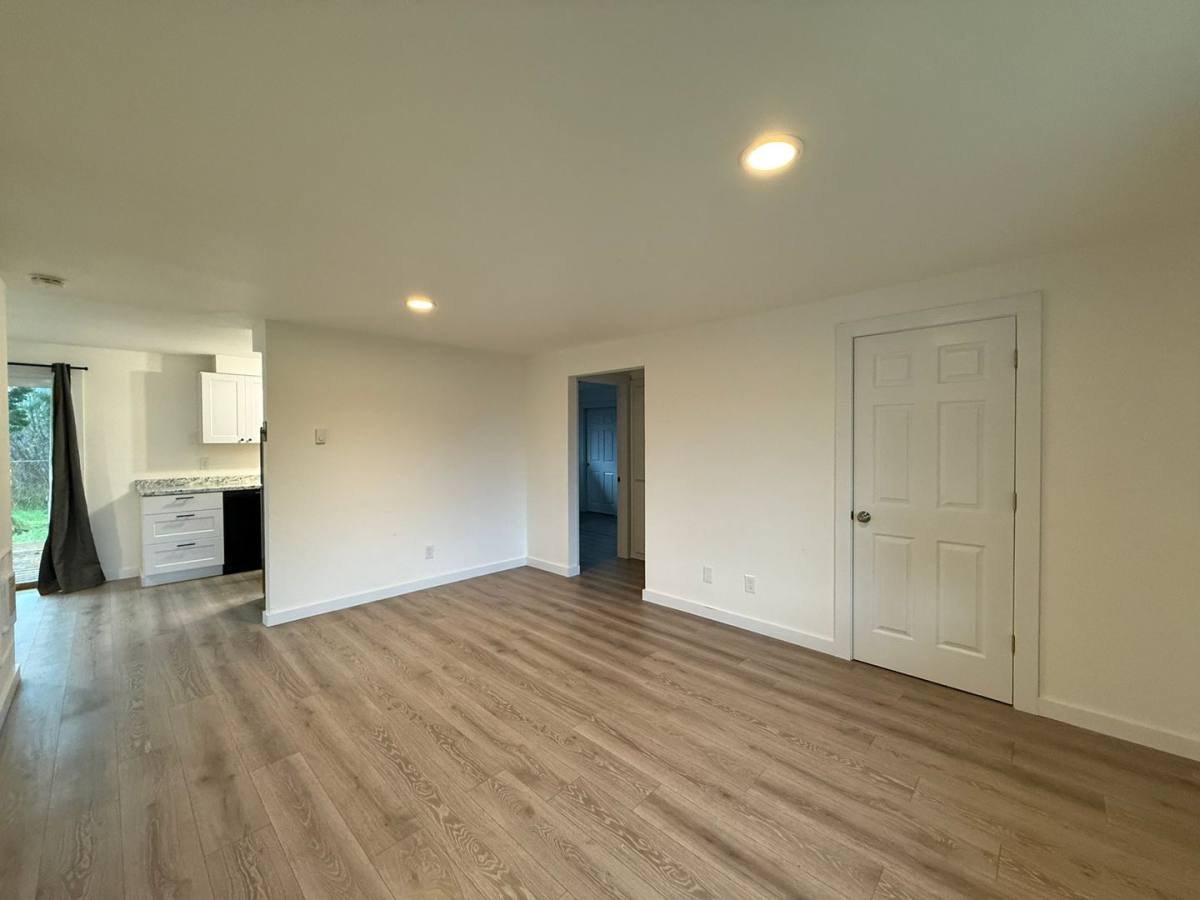 Apartment for rent at 925 Ave G, Seaside, OR 97138
