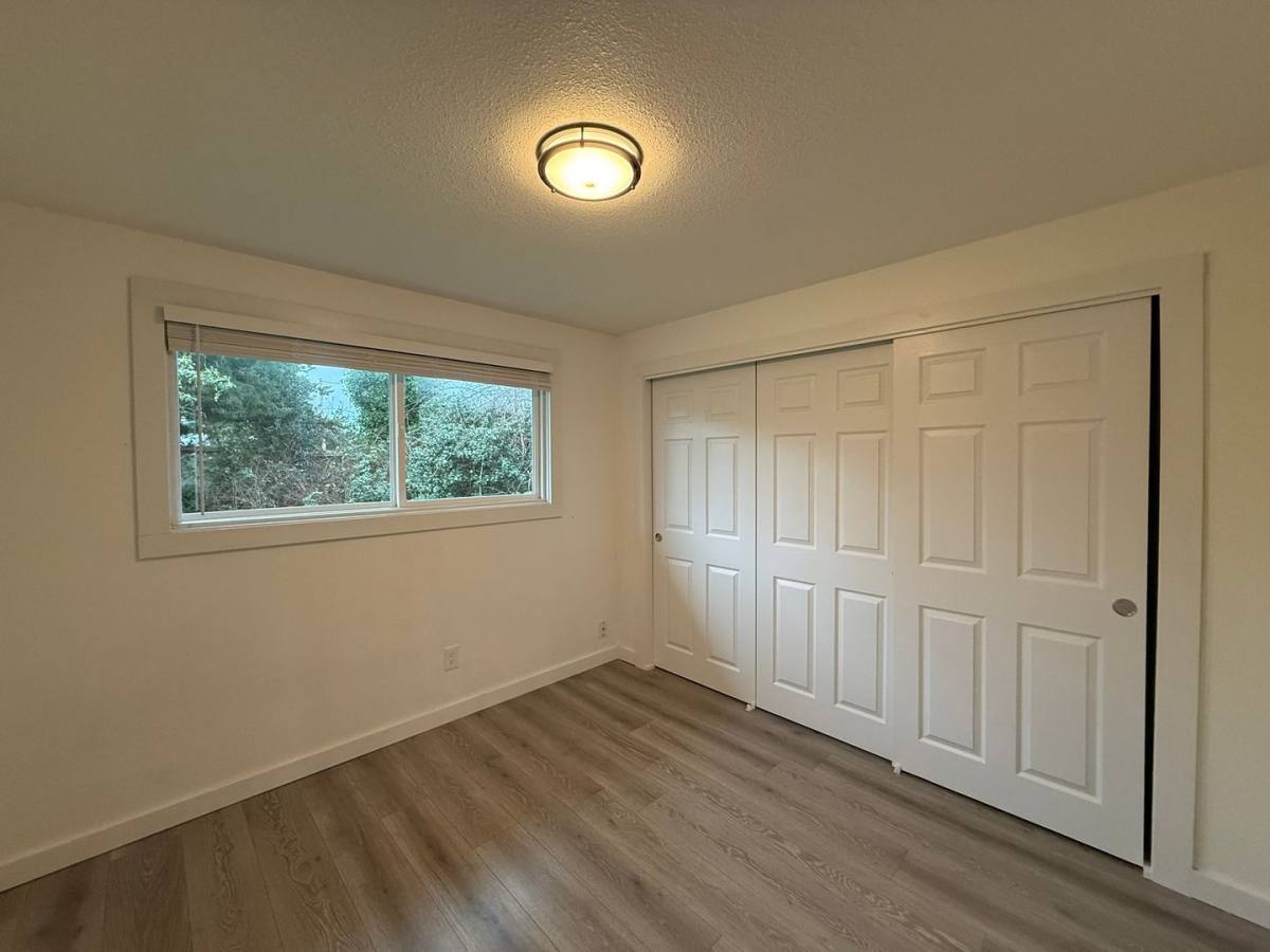 Apartment for rent at 925 Ave G, Seaside, OR 97138
