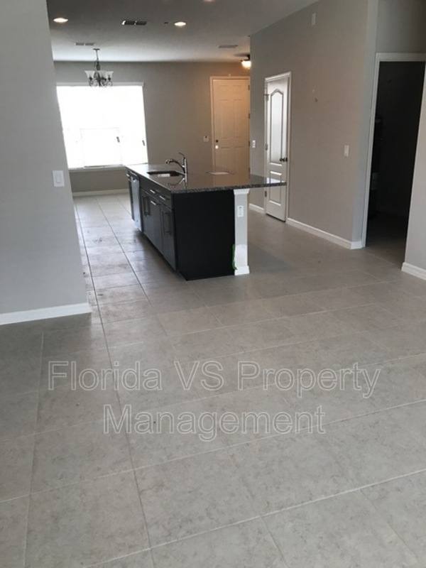 Townhouse for rent at 11642 Water Run Ally, Windermere, FL 34786