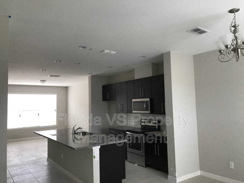 Townhouse for rent at 11642 Water Run Ally, Windermere, FL 34786
