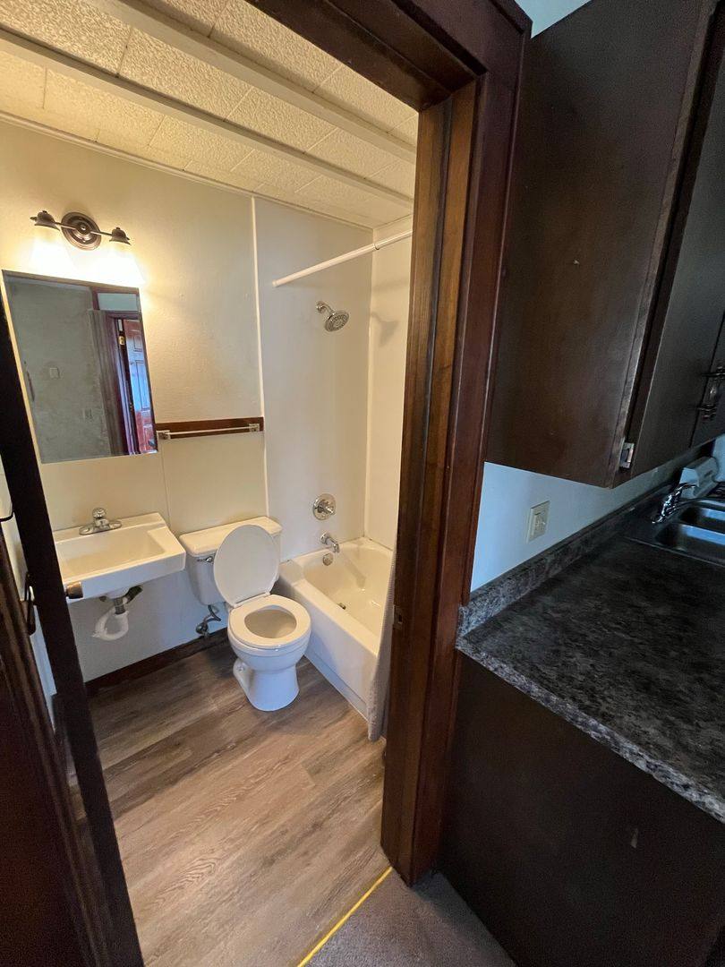 Apartment for rent at 2521 Iowa St, Cedar Falls, IA 50613