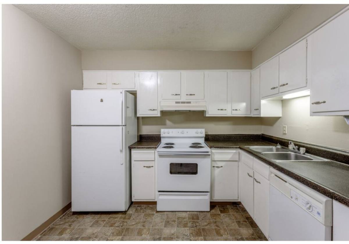Apartment for rent at 920 Fontana Ave, Platte City, MO 64079