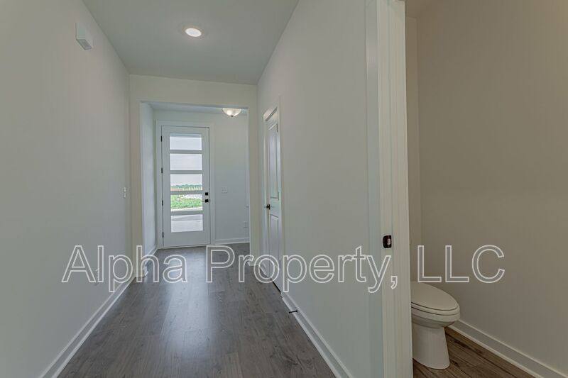 Townhouse for rent at 1451 Darrowby Way, Spartanburg, SC 29301