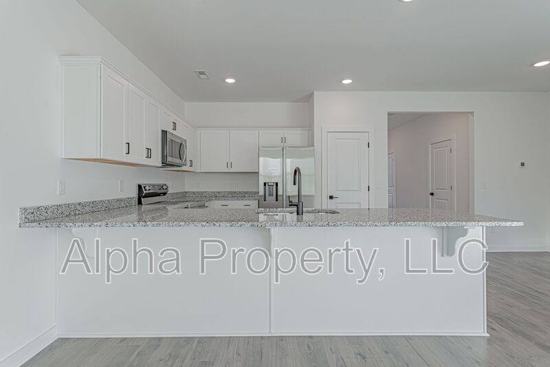 Townhouse for rent at 1451 Darrowby Way, Spartanburg, SC 29301