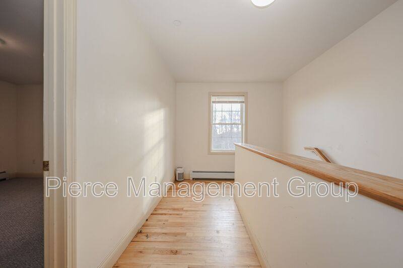 Townhouse for rent at 843 Mammoth Rd #7, Manchester, NH 03104
