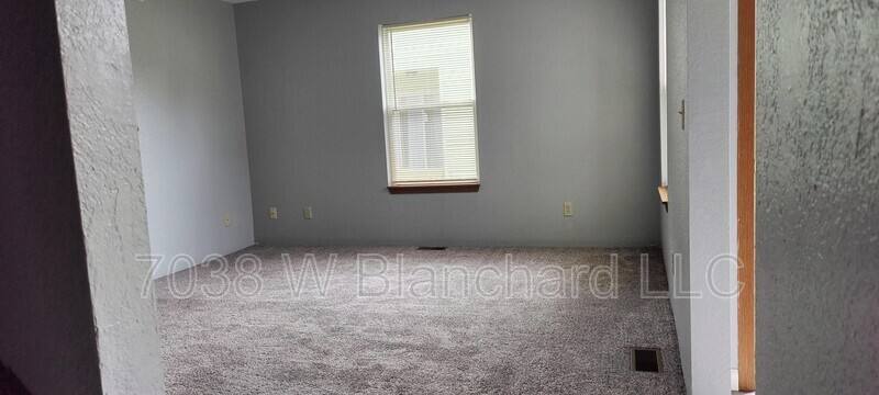 Apartment for rent at 815 Whitney St, Mount Pleasant, MI 48858