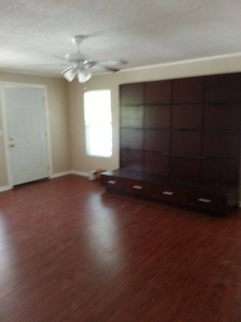 Apartment for rent at 5410 Congo Lane, San Antonio, TX 78227