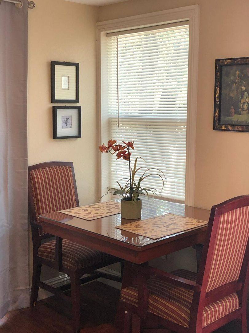 Apartment for rent at 23663 Lake Dr, Crestline, CA 92325