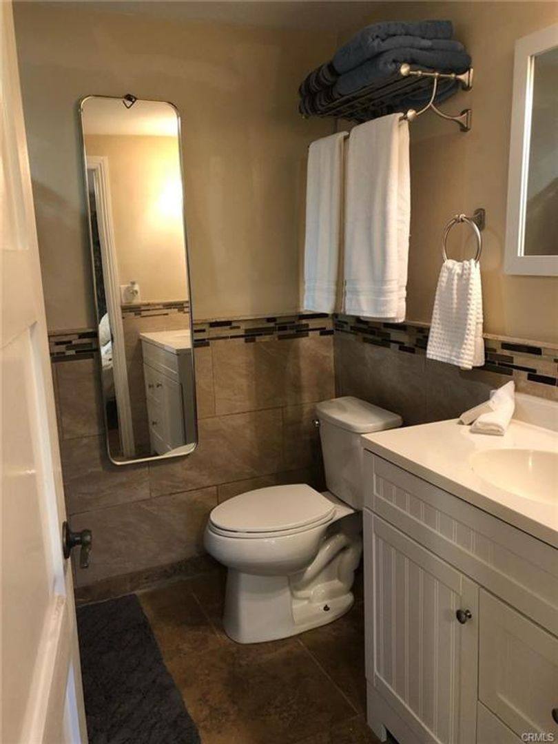 Apartment for rent at 23663 Lake Dr, Crestline, CA 92325