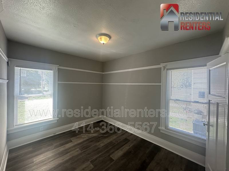 Apartment for rent at 3025 N 6th St, Milwaukee, WI 53212