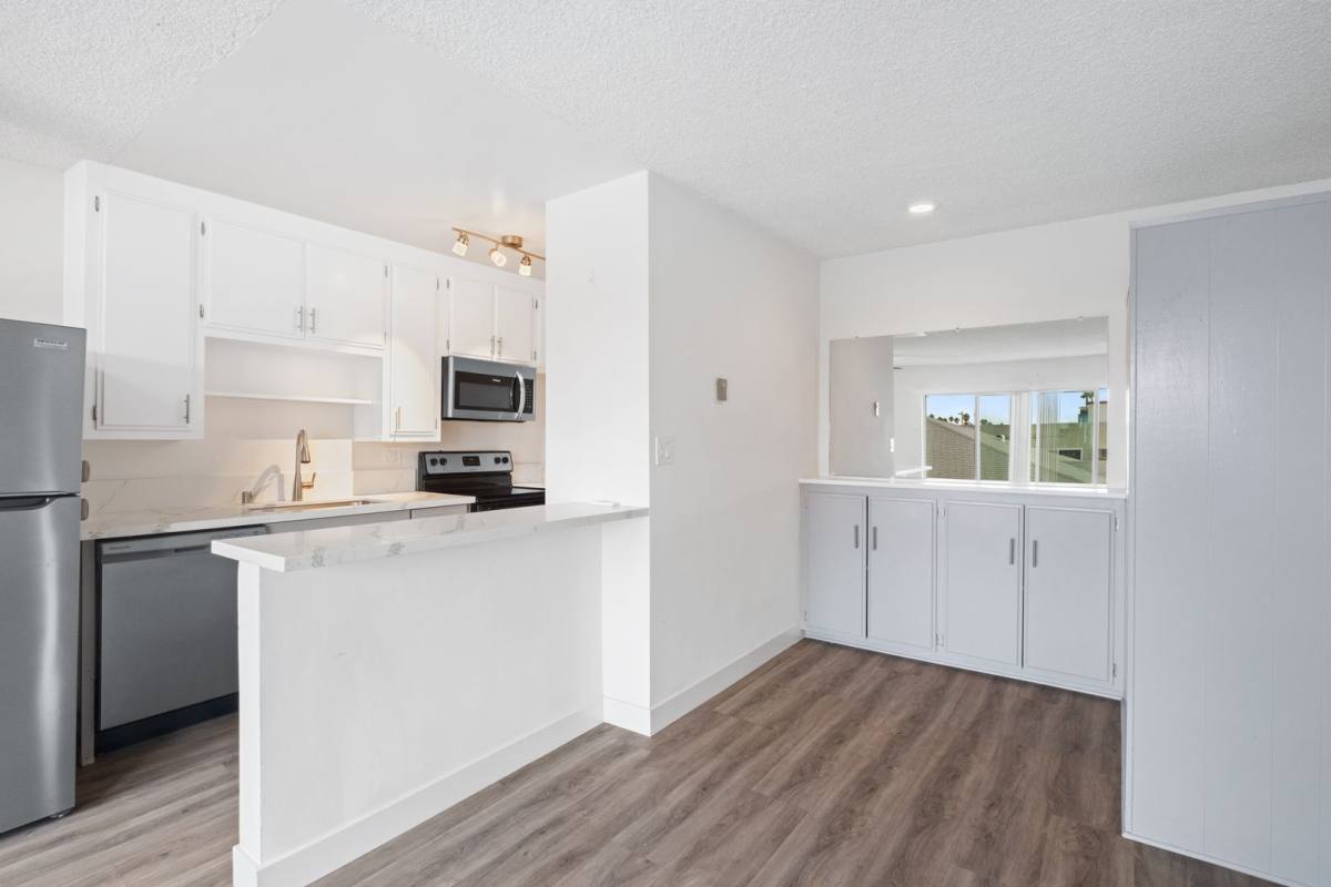 Apartment for rent at 1847 Winona Blvd, Los Angeles, CA 90027