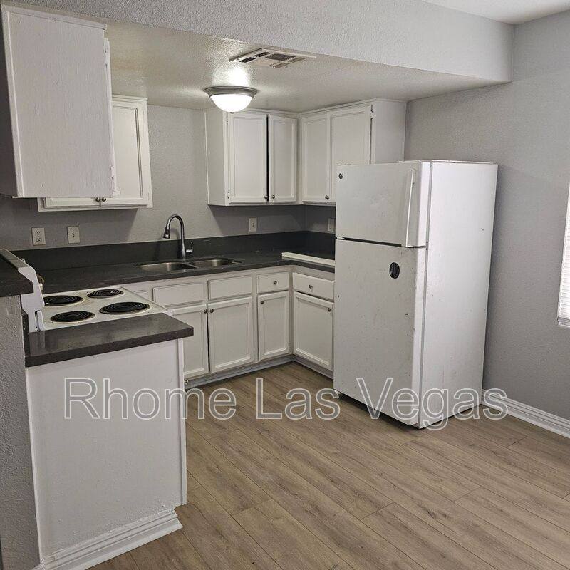 Apartment for rent at 4720 Cessna Ave #3, Las Vegas, NV 89115