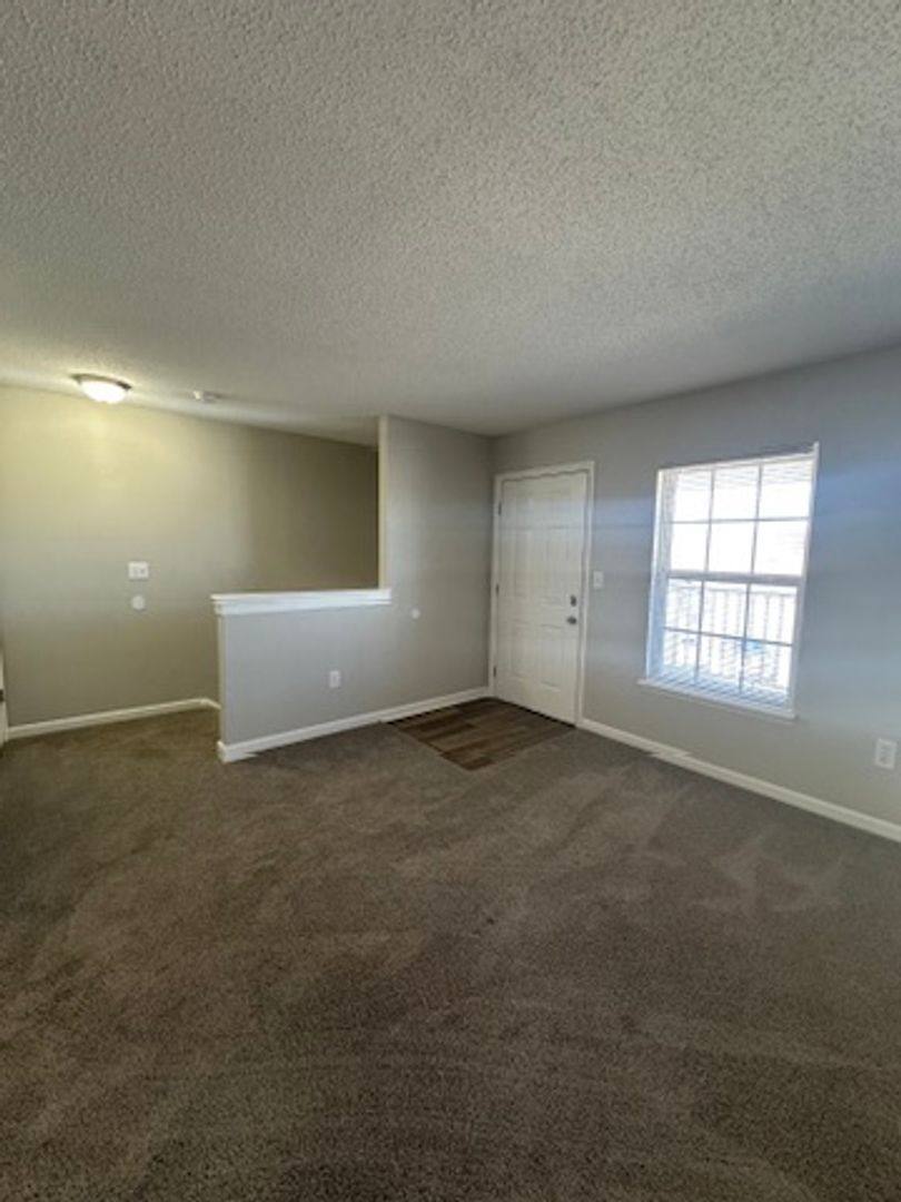 Apartment for rent at 703 W Trafalgar Pointe Way, Trafalgar, IN 46181