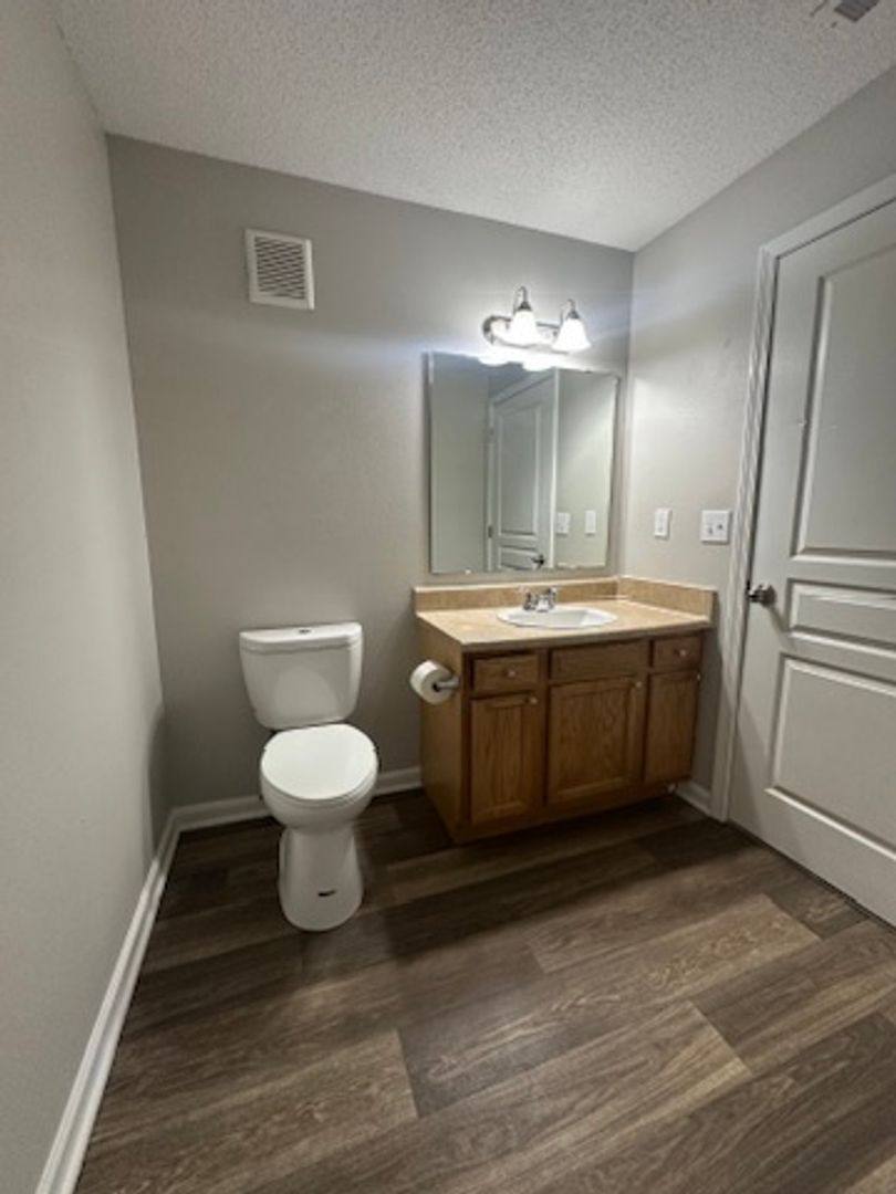 Apartment for rent at 703 W Trafalgar Pointe Way, Trafalgar, IN 46181