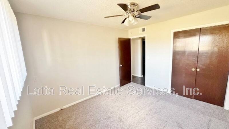 Apartment for rent at 12401 E 40th St #A, Independence, MO 64055