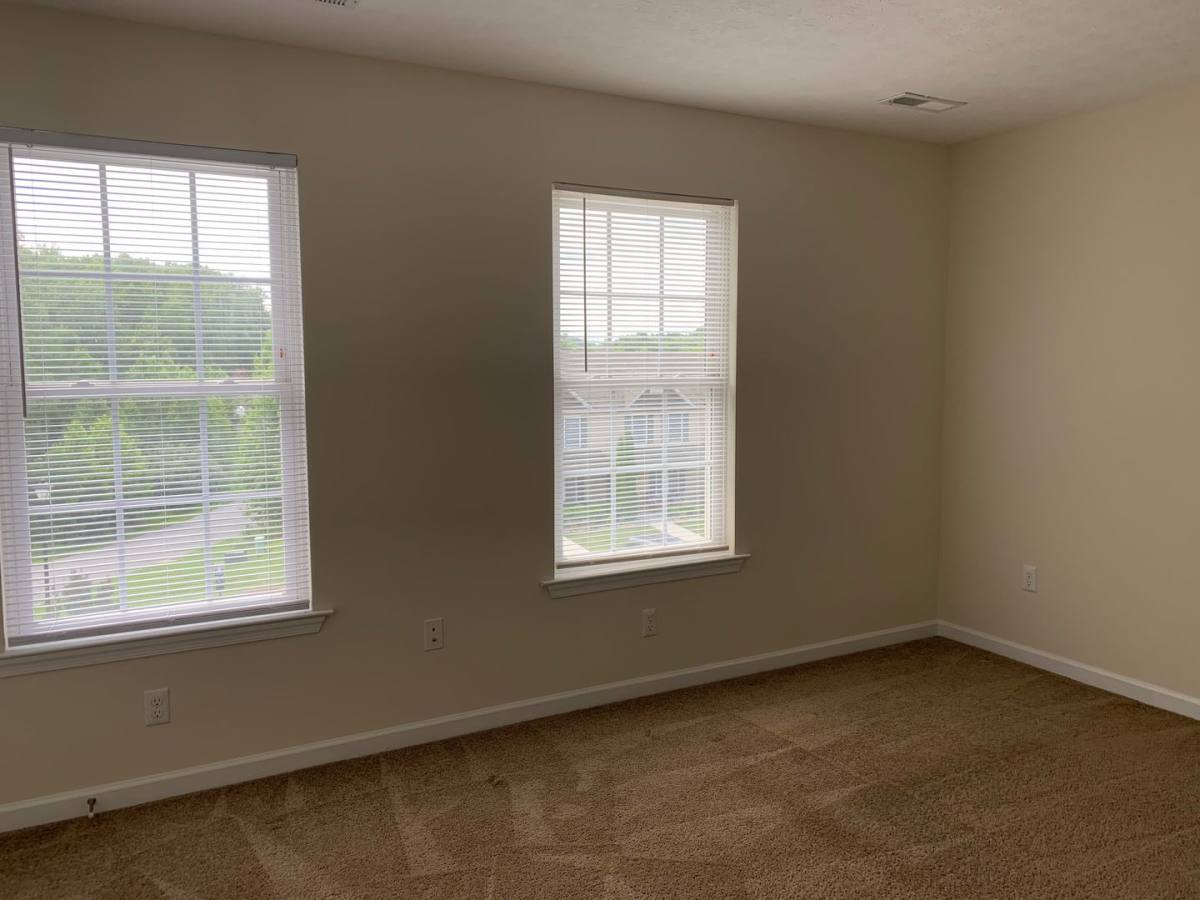 Townhouse for rent at 9 Gloucester Dr, Lynchburg, VA 24501
