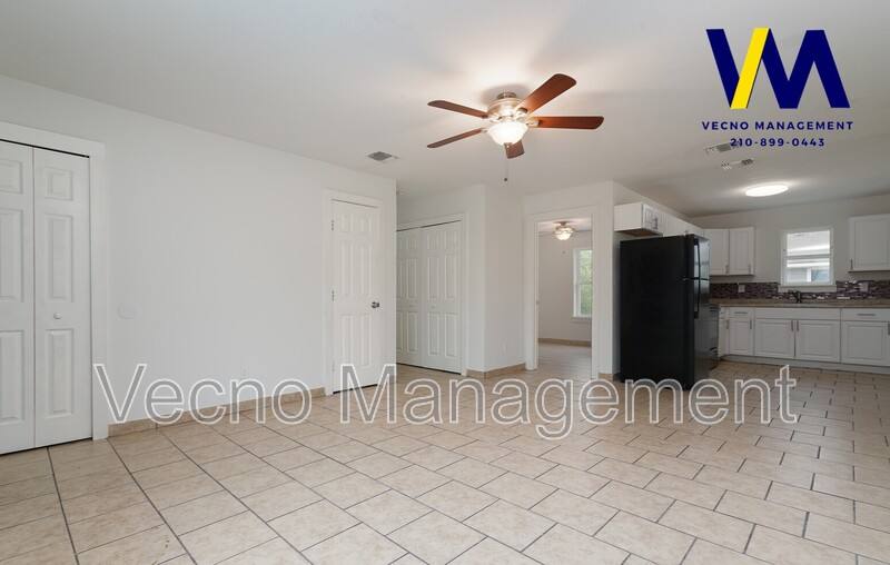 Apartment for rent at 214 Nopal St #201, San Antonio, TX 78210