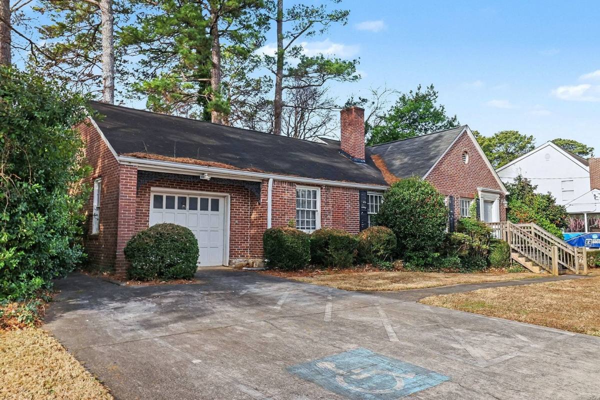 House for rent at 1944 Ridgewood Dr, Atlanta, GA 30307