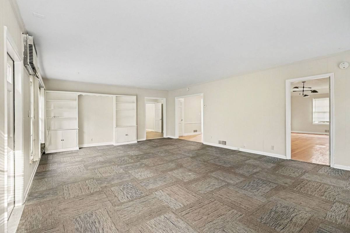 House for rent at 1944 Ridgewood Dr, Atlanta, GA 30307