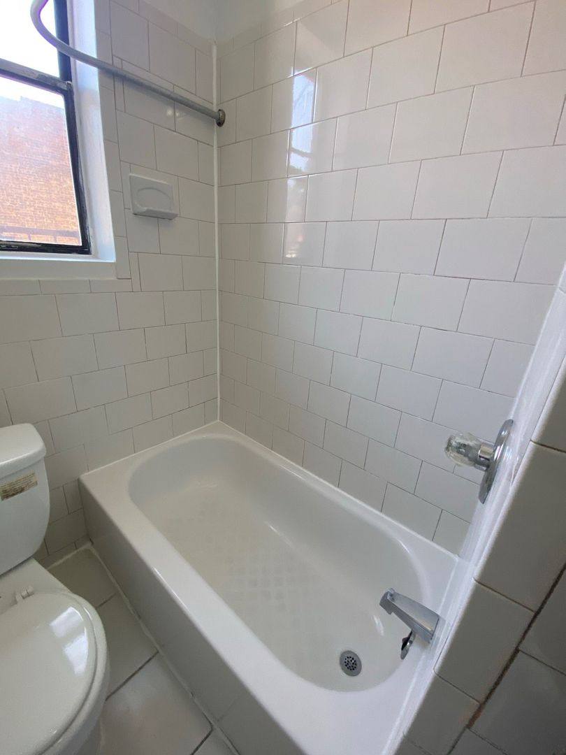 Apartment for rent at 525 60th St, West New York, NJ 07093