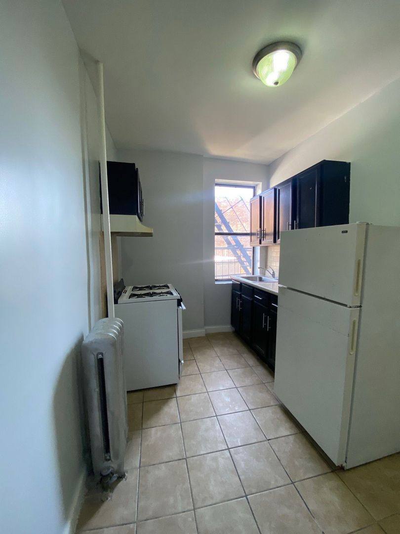 Apartment for rent at 525 60th St, West New York, NJ 07093