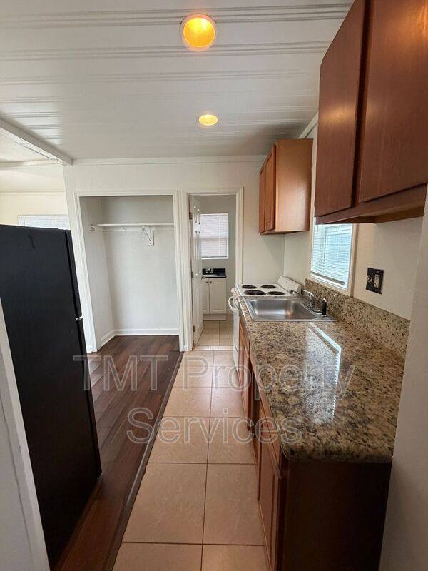 Apartment for rent at 3747 9th Ave #B, Sacramento, CA 95817