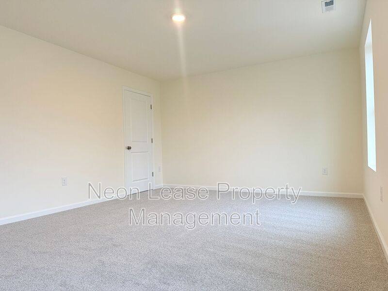 House for rent at 400 N Walnut St, Milford, DE 19963