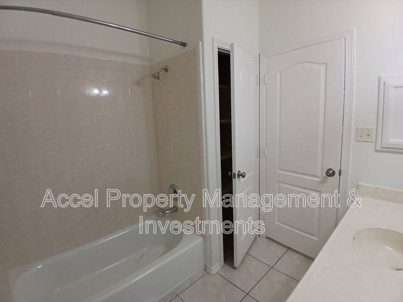 House for rent at 130 San Jacinto St, Mission, TX 78572